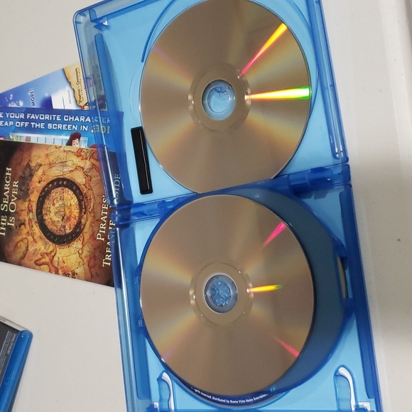 4 PIRATES OF THE CARIBBEAN DVD MOVIES - Picture 10 of 14